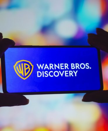 warner-bros-discovery-hisselerinde-dikkat-ceken-dusus-mjmi